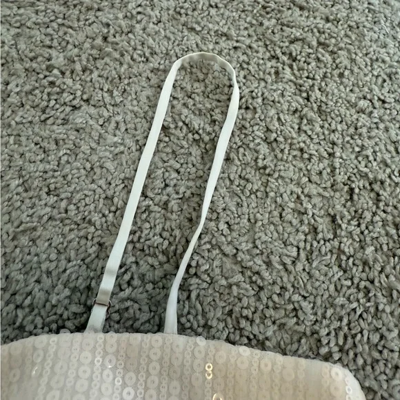 Reformation Elegant Cream Sequin Women's Crop Top Size 14 - Picture 4 of 12